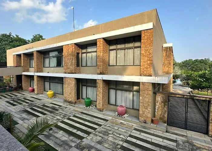 Bansari Greens Resort